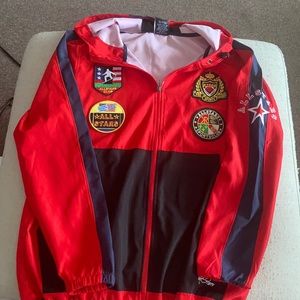 Men’s size small lightweight hooded jacket